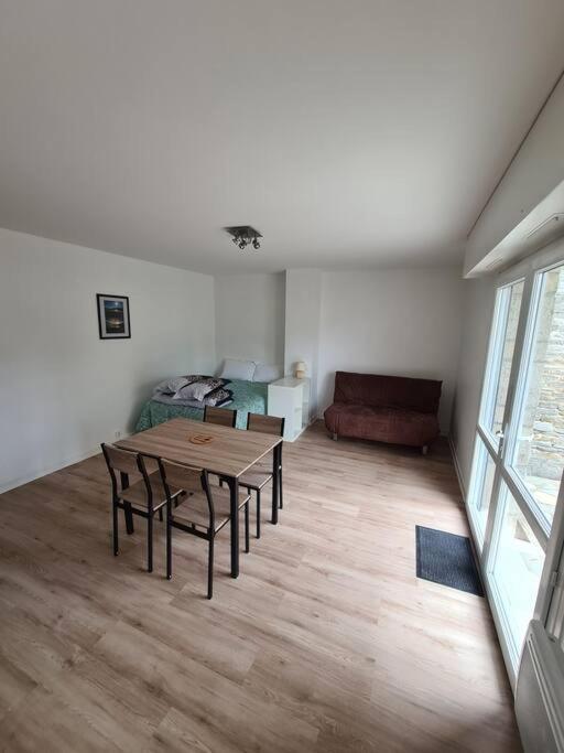 50M De La Plage: Studio Au Coeur Du Centre ! Apartment Saint-Cast-le-Guildo Exterior photo